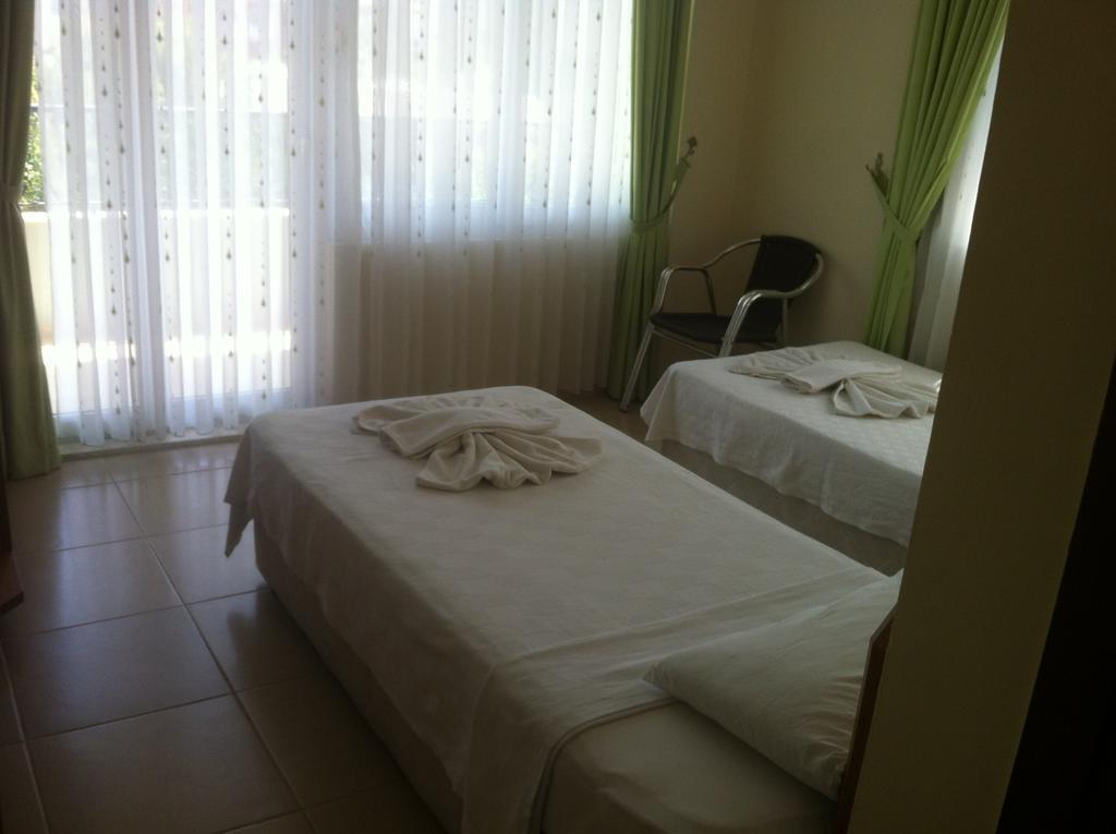 Besik Hotel Фетхие Экстерьер фото