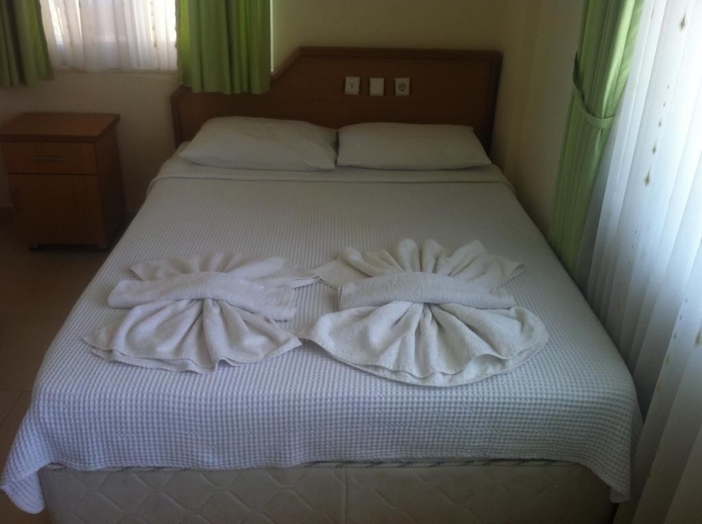Besik Hotel Фетхие Экстерьер фото